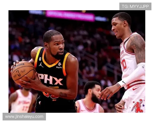 爵士队新赛季展望球员阵容升级迎接挑战以目标冲击季后赛为关键